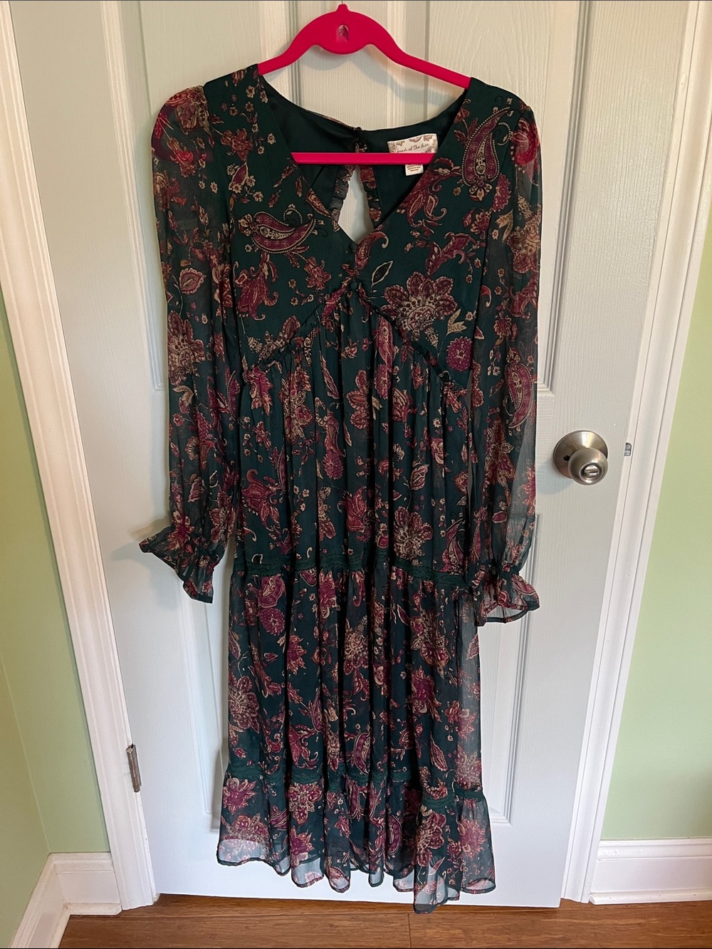 Paisley Tiered Long-Sleeve Midi Dress in Dark Green